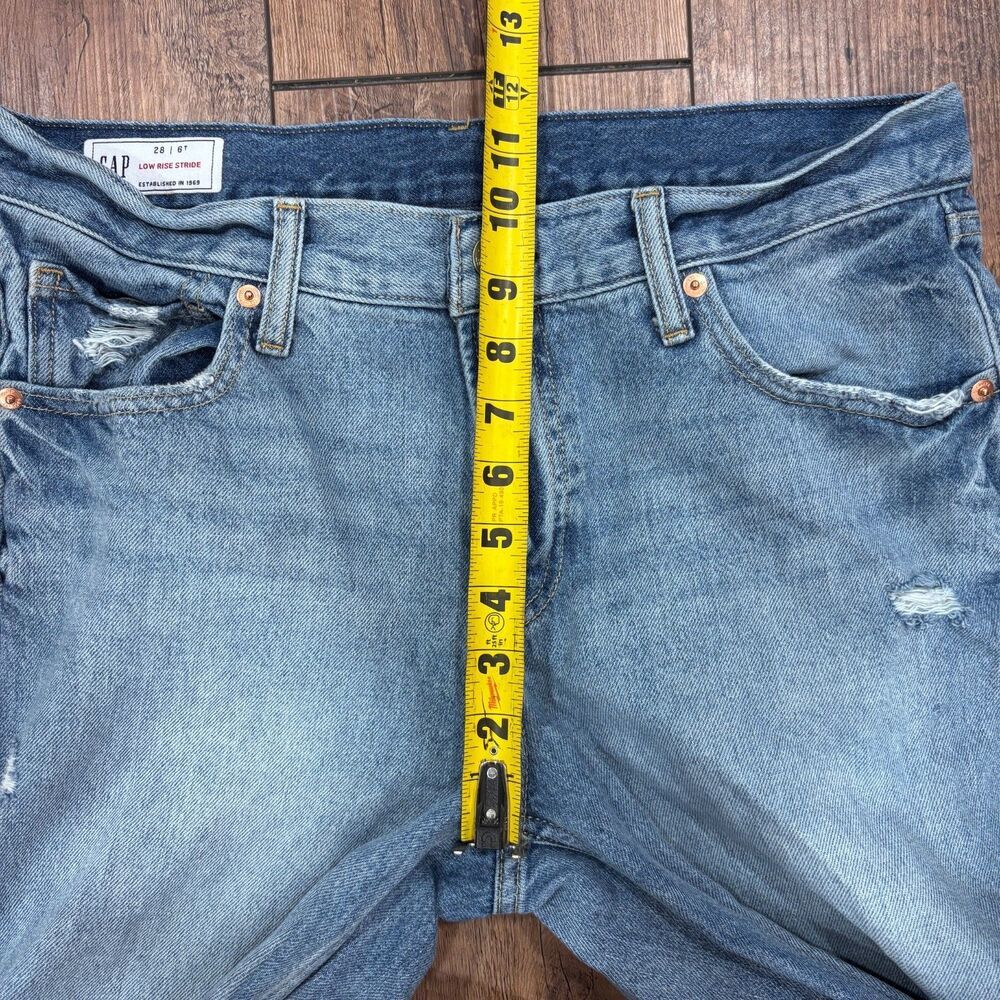 The Gap Low Rise Wide Leg Distressed Stride Jeans Women's Size 28/6 Tall Raw Hem - Picture 7 of 10